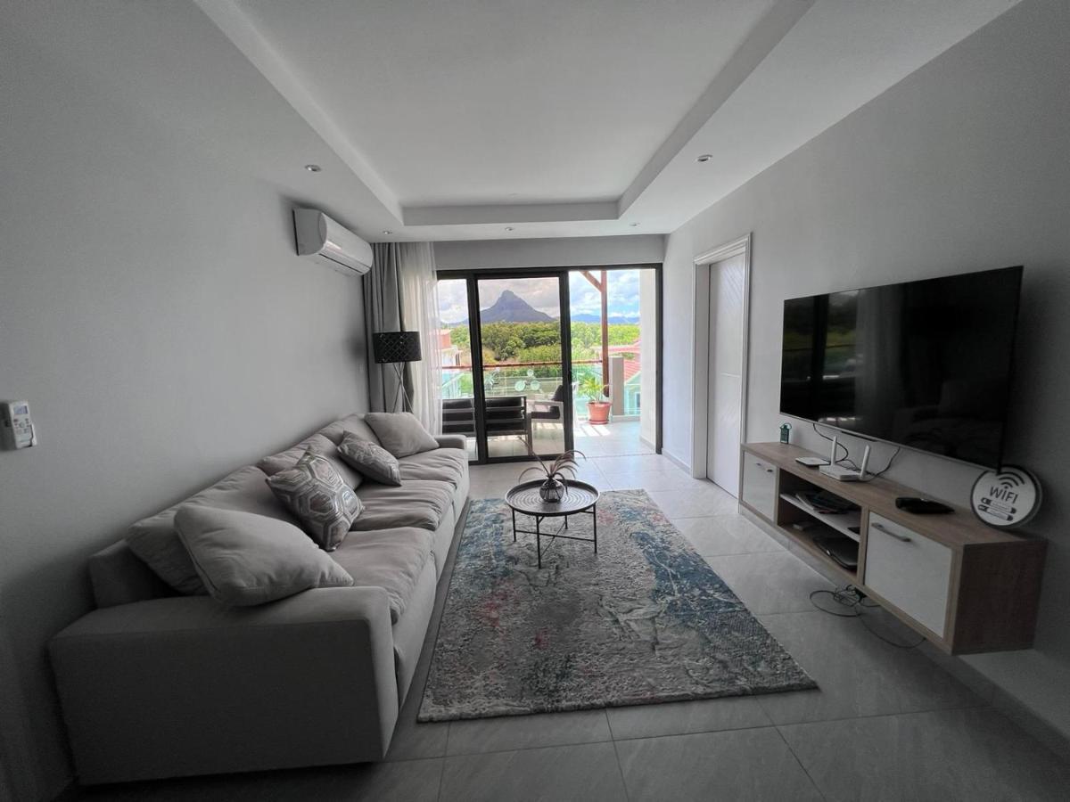 Top-Floor Modern 3Bd Penthouse With Beautiful Mountain View Terrace - 5 Min Walk To Beach Flic-en-Flacq Esterno foto