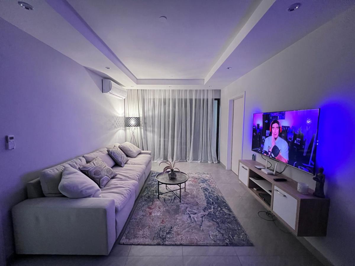 Top-Floor Modern 3Bd Penthouse With Beautiful Mountain View Terrace - 5 Min Walk To Beach Flic-en-Flacq Esterno foto